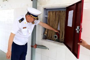 廣元消防支隊(duì)長(zhǎng)深入高考考點(diǎn)檢查消防安全工作